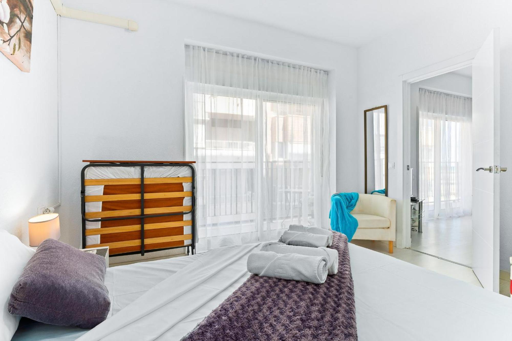 La Gaviota Apartment Torrevieja Ngoại thất bức ảnh